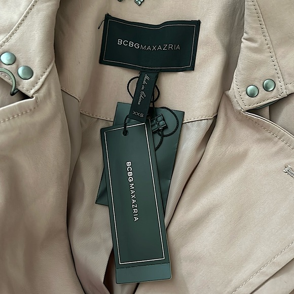 BCBG MaxAzaria NWT Blush Brielle Long Sleeve Trench Coat Jacket **Size XXS** - Picture 8 of 8